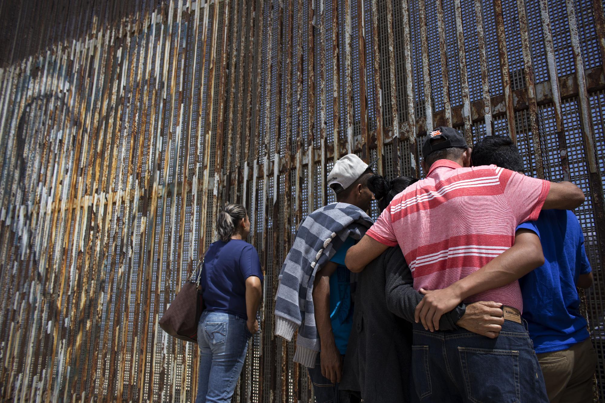 Mexikói elnök: A közép-amerikai migránskaravánokat politikai erők ösztönzik