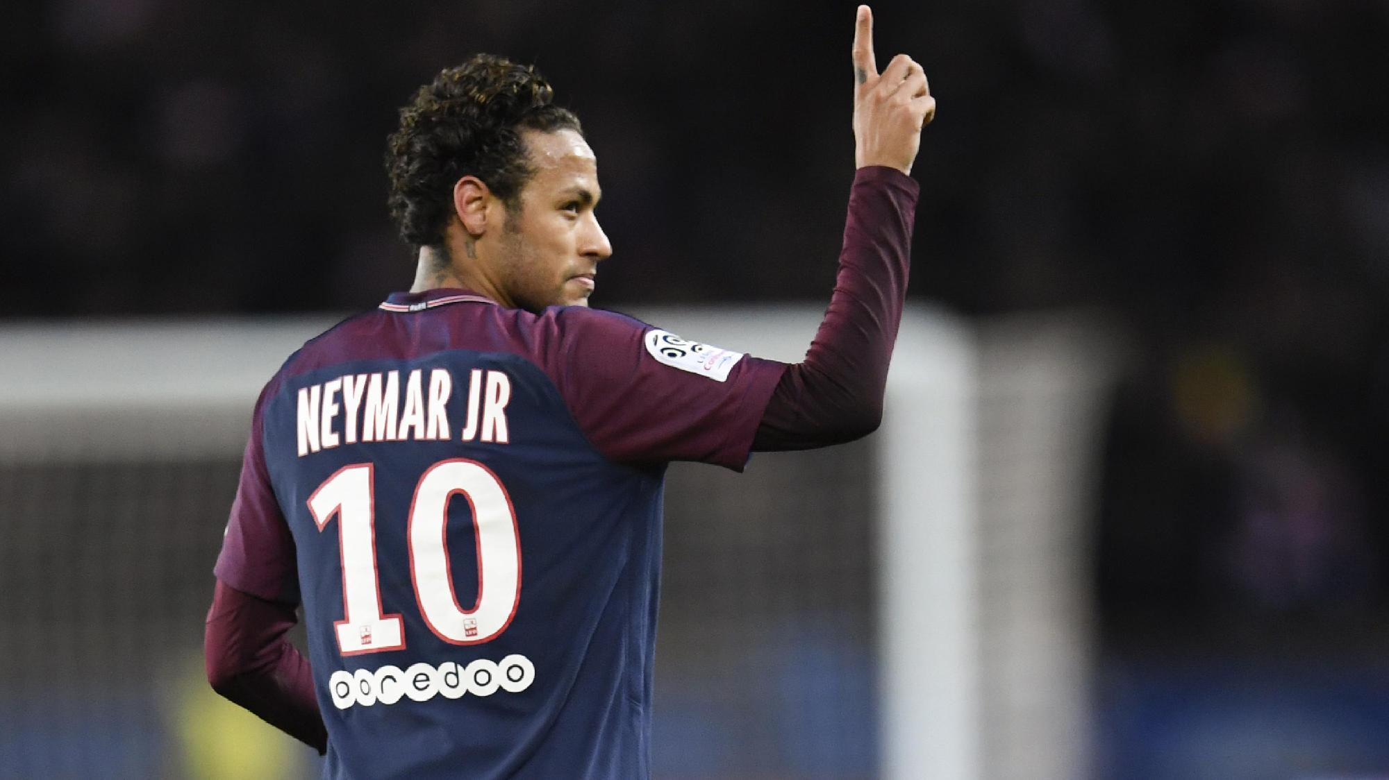 Neymar csatlakozott a PSG keretéhez