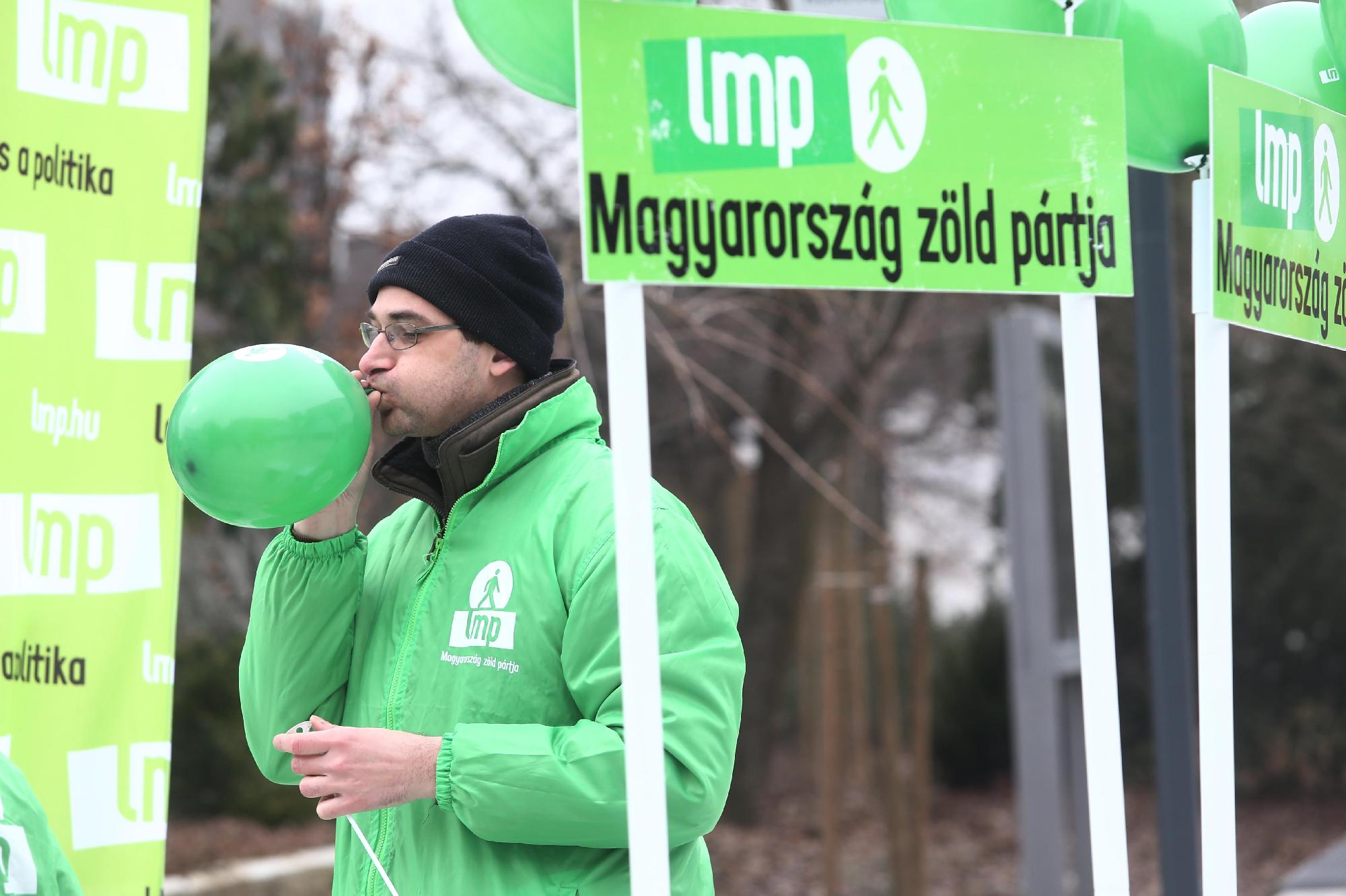 Együttműködne a Jobbikkal a Hadházyt váltó LMP-s társelnök
