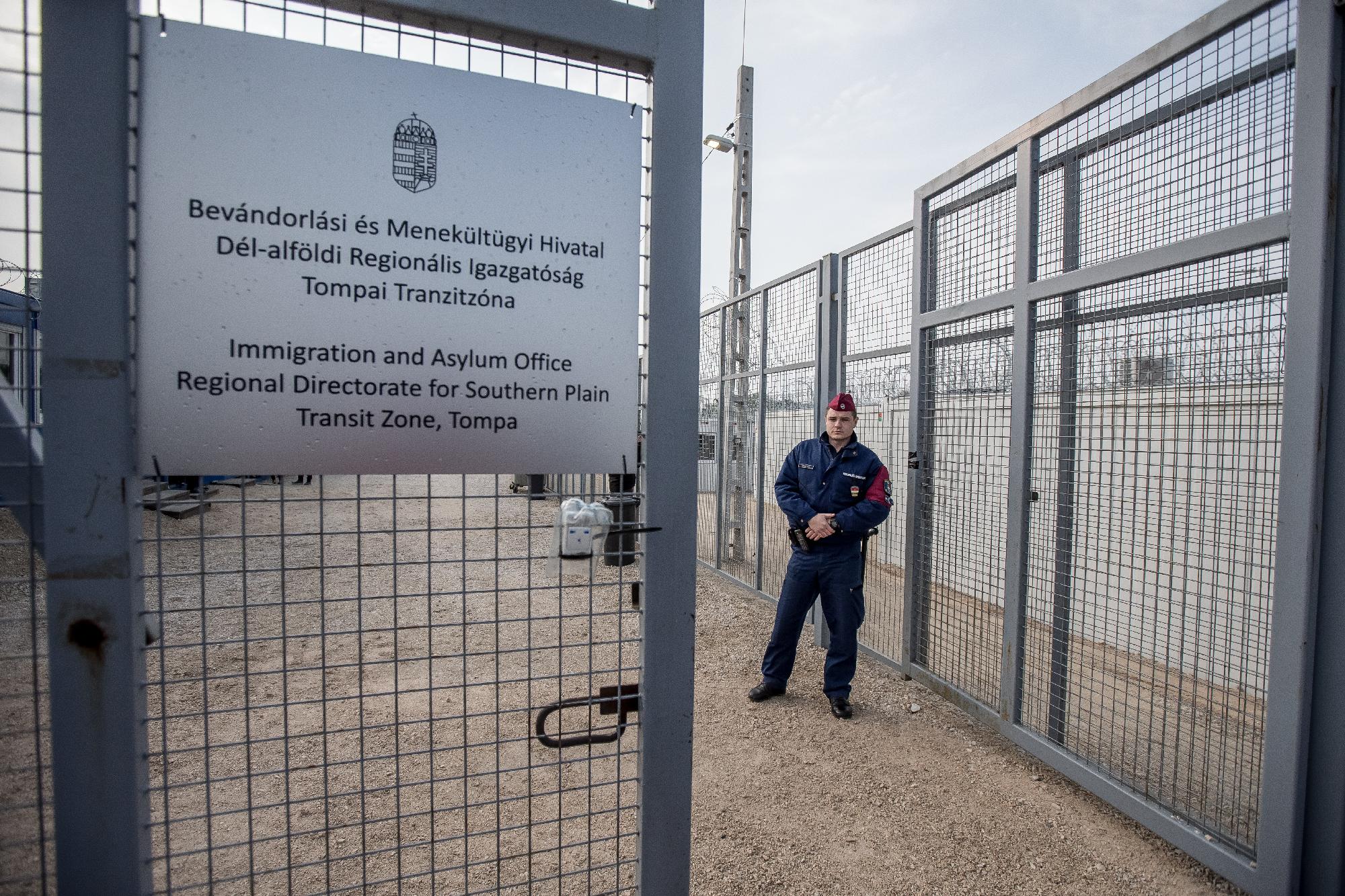 Tovább folytatódhat a harc Magyarország menekültügyi szabályozása ellen