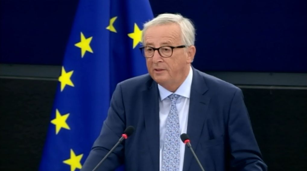 Juncker a 7-es cikkely szerinti eljárás megindítását szorgalmazza