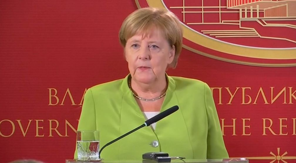 Merkel üdvözli a magyar erőfeszítéseket