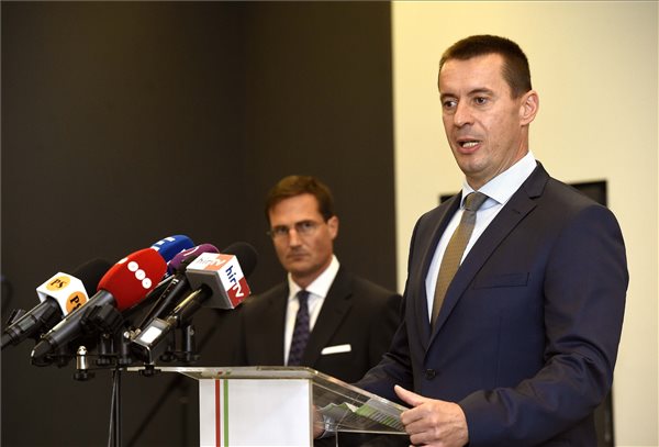„Ellenállást” hirdetett kongresszusán a Jobbik