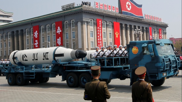 Észak-Korea kész leszerelni atomfegyvereit