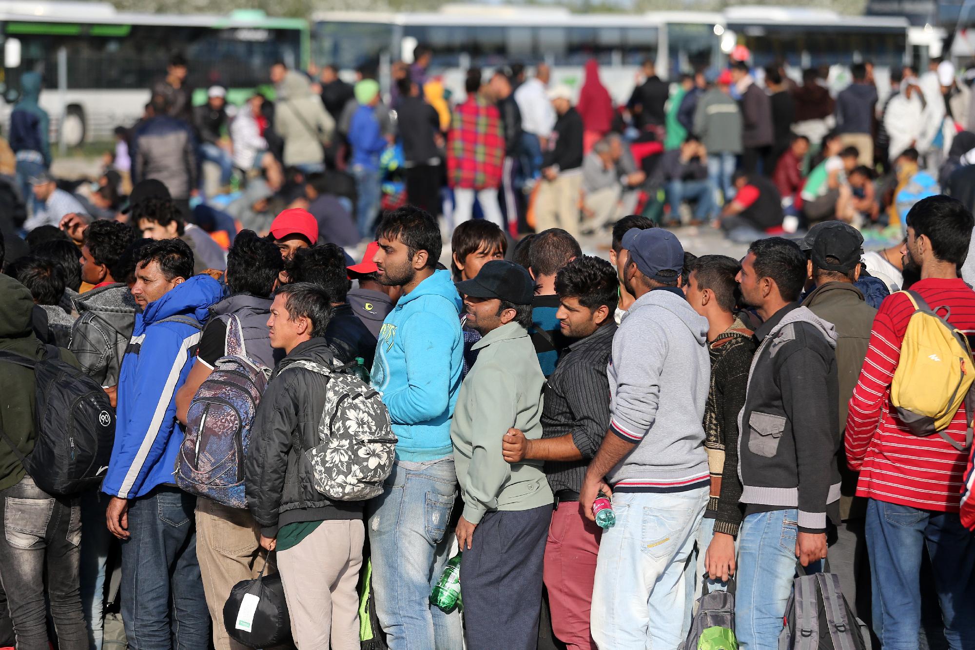 Egyre több bűncselekményt követnek el a migránsok Boszniában