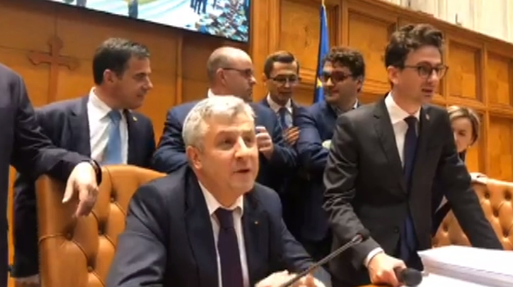 Botrány a román parlamentben
