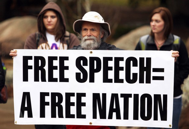 Francia felmérés: Magyarország a szólásszabadság éllovasai közt