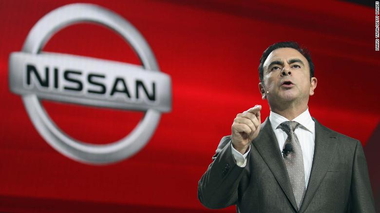 Évek óta csalt a Nissan-vezér