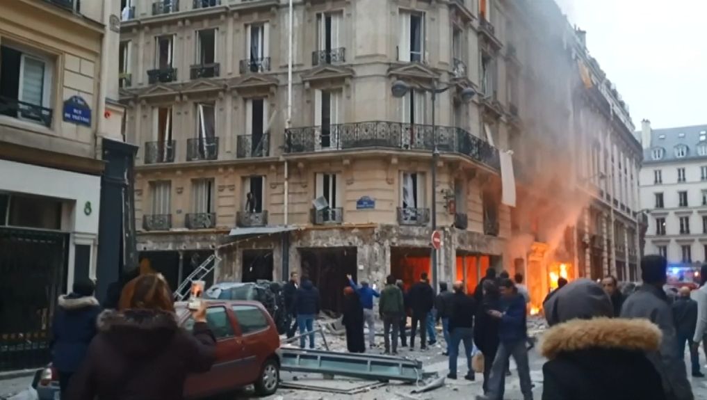 Párizsi robbanás: négyre emelkedett az áldozatok száma