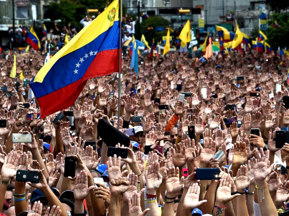 Az ENSZ-től kért segítséget Venezuela ideiglenes elnöke