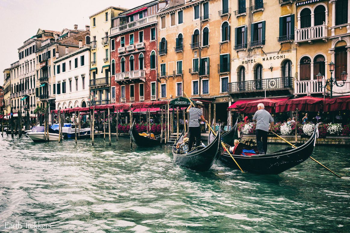 Májustól belépődíjat szednek Velencében a turistáktól