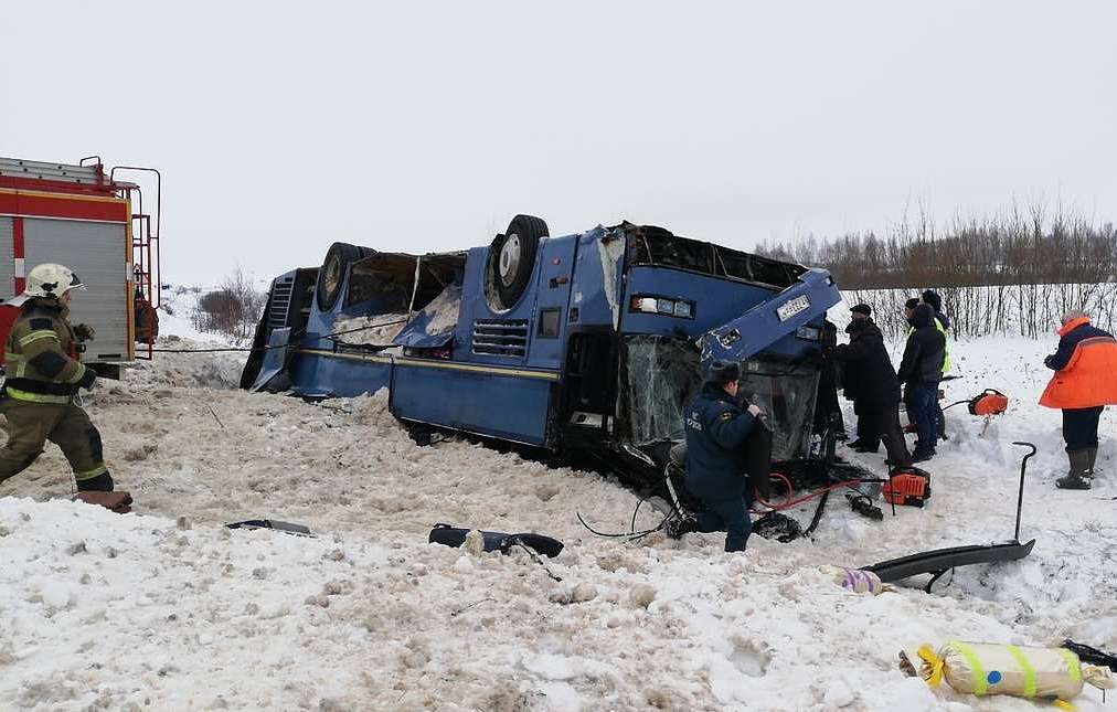 Gyerekekkel teli busz balesetezett Oroszországban