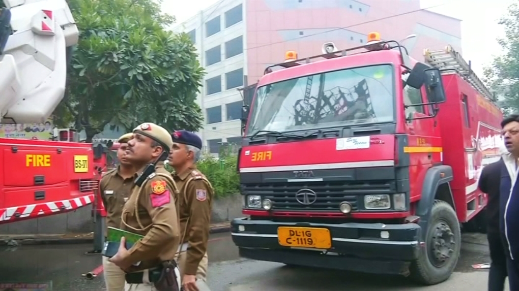 Tizenheten haltak meg egy hoteltűzben Indiában