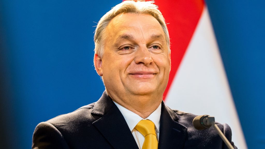 Orbán Viktor: A baloldal célja az Európai Néppárt gyengítése