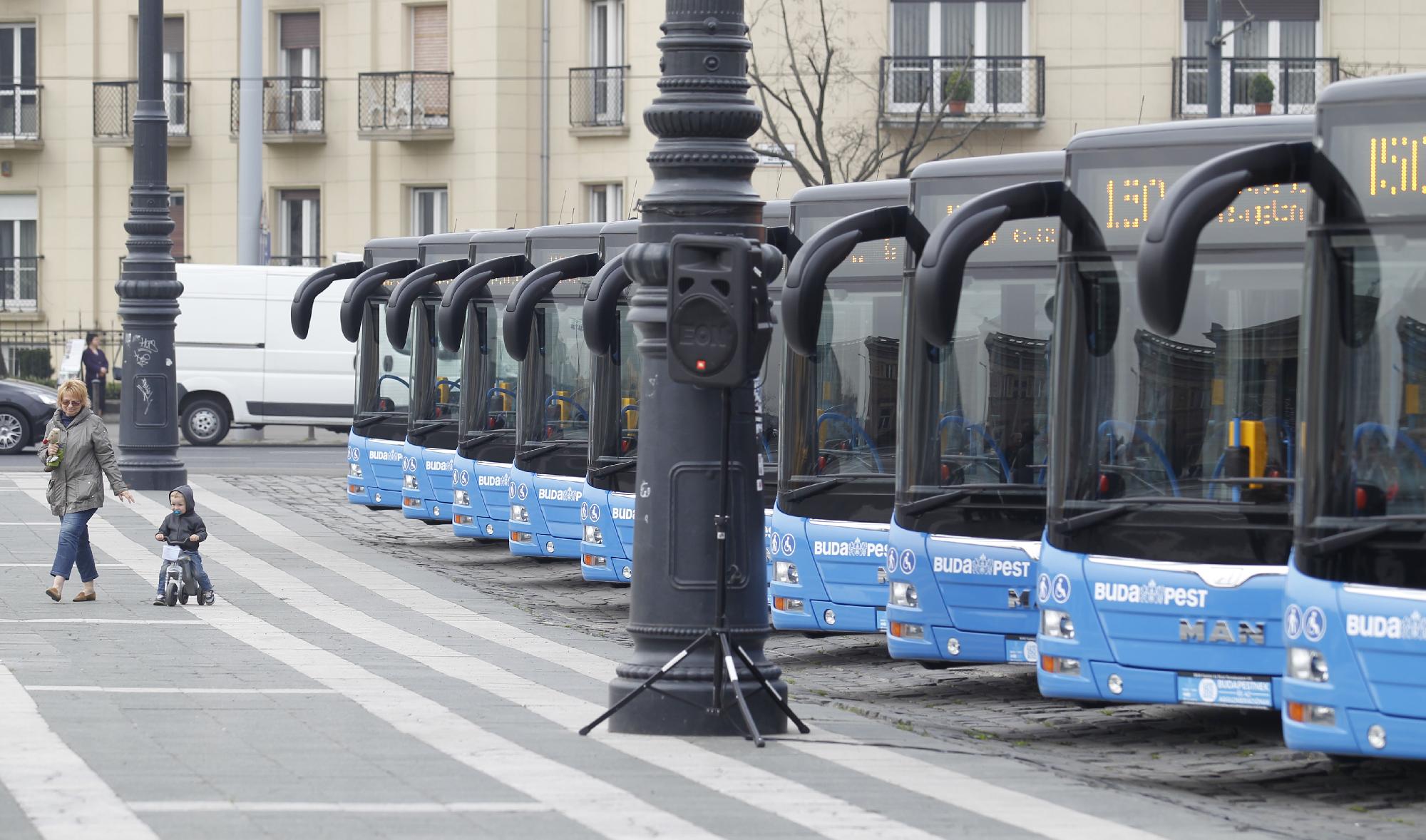 Három éven belül megduplázná termelését a magyar buszgyártás