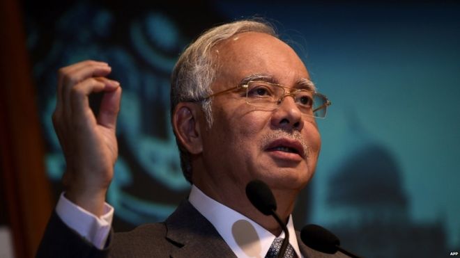 Ártatlannak vallotta magát a volt malajziai kormányfő