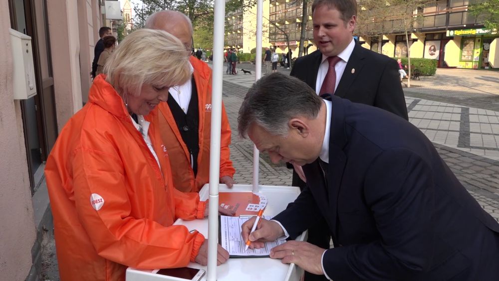 Orbán Viktor: Én már aláírtam 