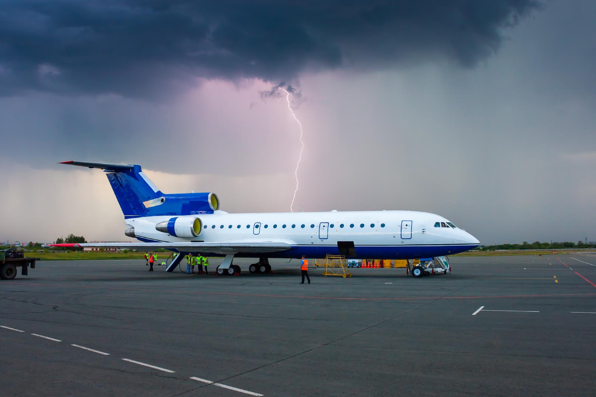 Félezer légi járatot töröltek Amerikában a szélsőséges időjárás miatt