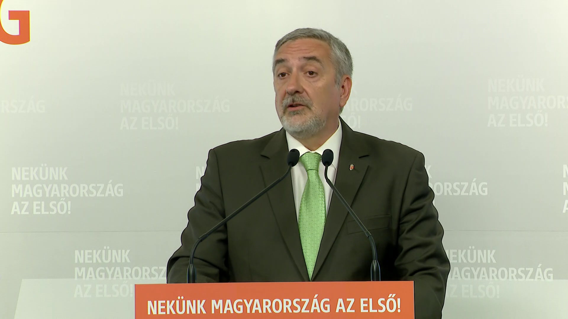 Fidesz: az EP bevándorláspárti többsége újabb migrációt támogató tervet fogadott el