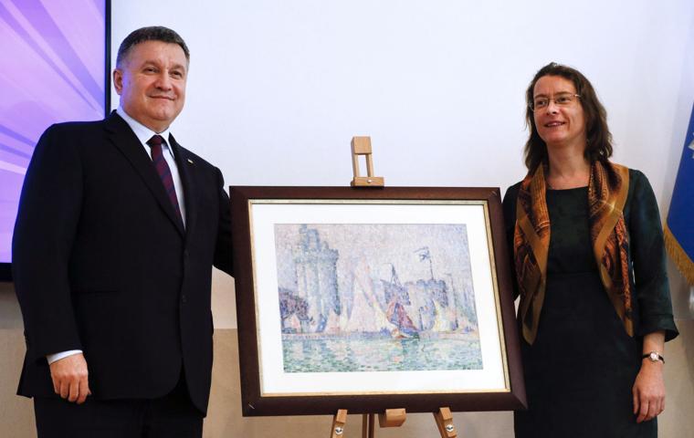 Ukrajnában találták meg Signac Franciaországban ellopott festményét