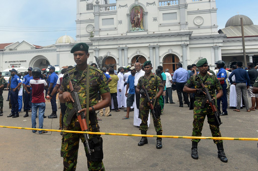 Templomokat és utakat zártak le Srí Lankán