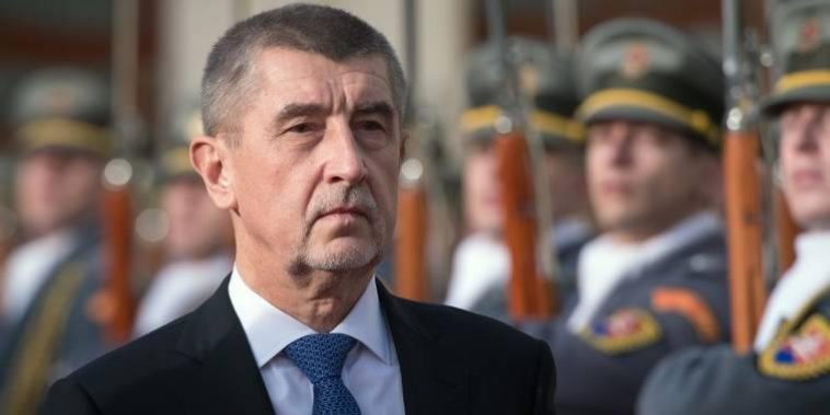 Cseh kormányfő: Át kell alakítani az Európai Uniót