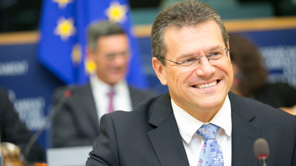 Sajtóhír: A V4-csoport Maros Sefcovicot fogja javasolni az EB elnökének