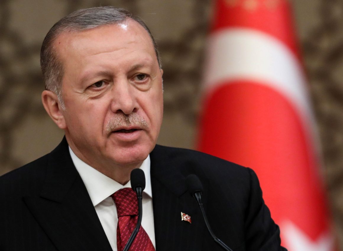 Erdogan: Ankara elkötelezett az európai uniós csatlakozási tárgyalások mellett