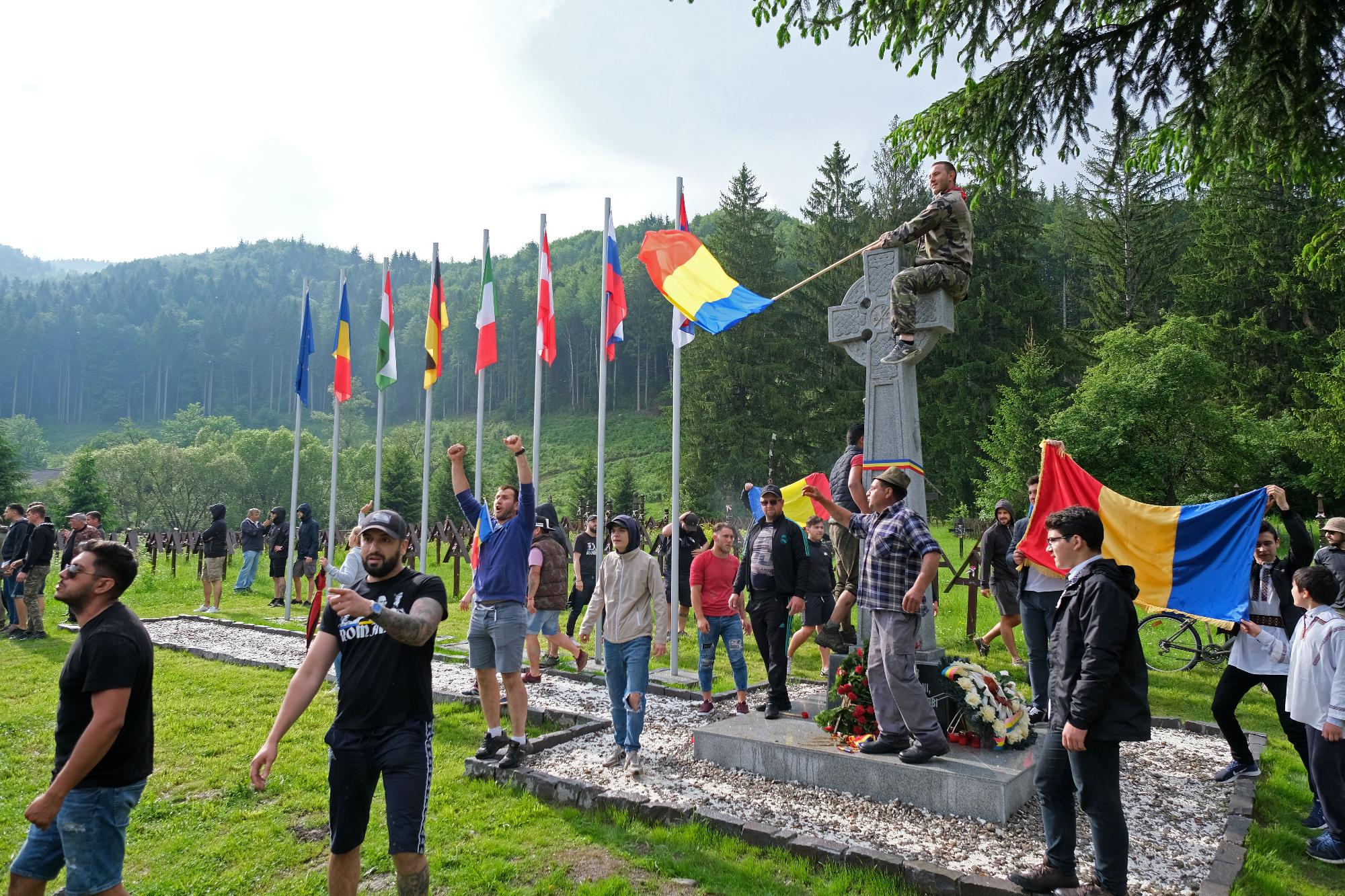A román főügyészség vette át az erőszakos temetőfoglalás kivizsgálását