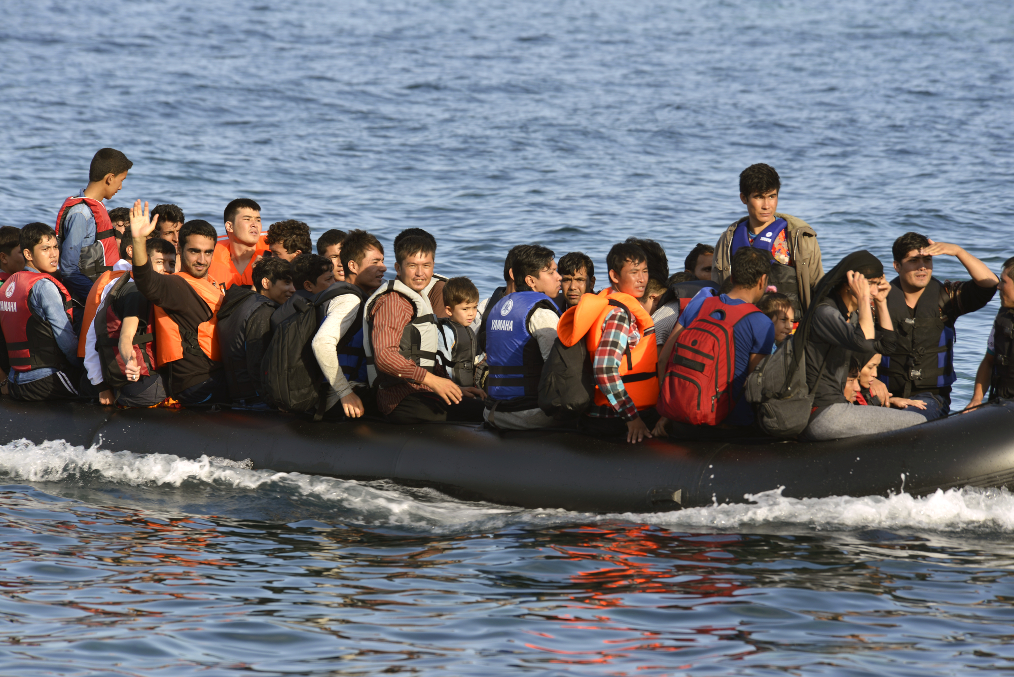 Felborult egy migránsokat szállító csónak Leszbosz partjainál, többen meghaltak
