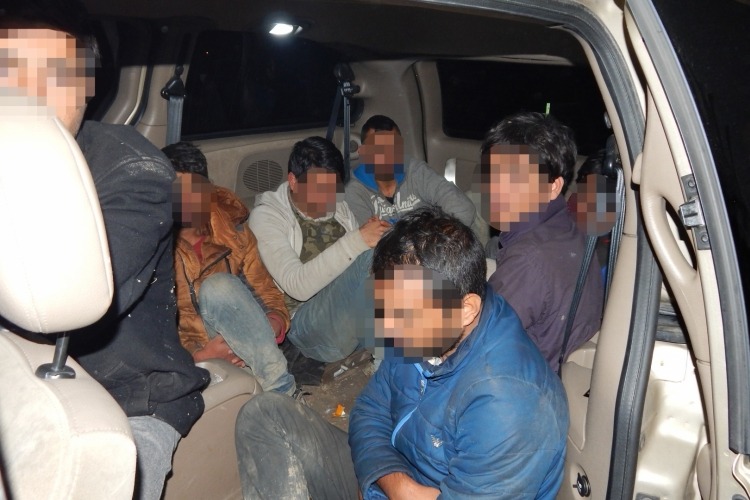 Uniós ügynökség: Román embercsempész csoportot számoltak fel