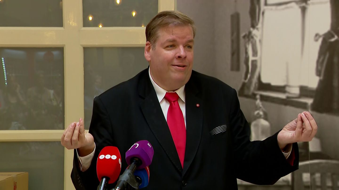 Schmuck Andor nem indul a főpolgármester-jelölti előválasztáson