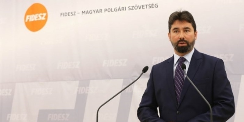 A Fidesz kezdeményezi, hogy a most felálló EP vonja vissza a migránsvízum tervét