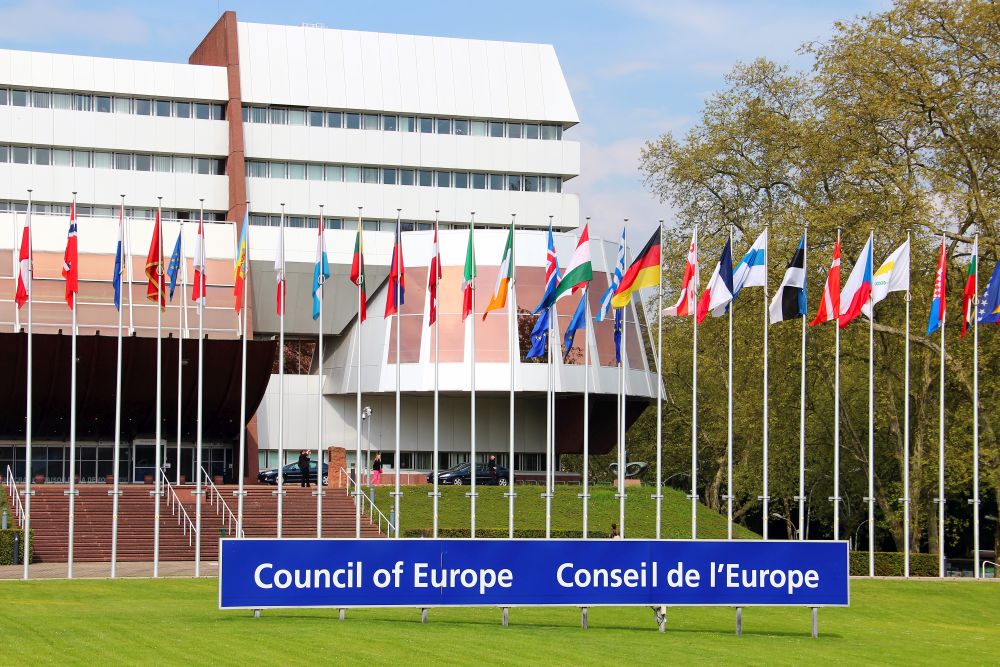 Ukrajna felfüggeszti munkáját az Európa Tanácsban