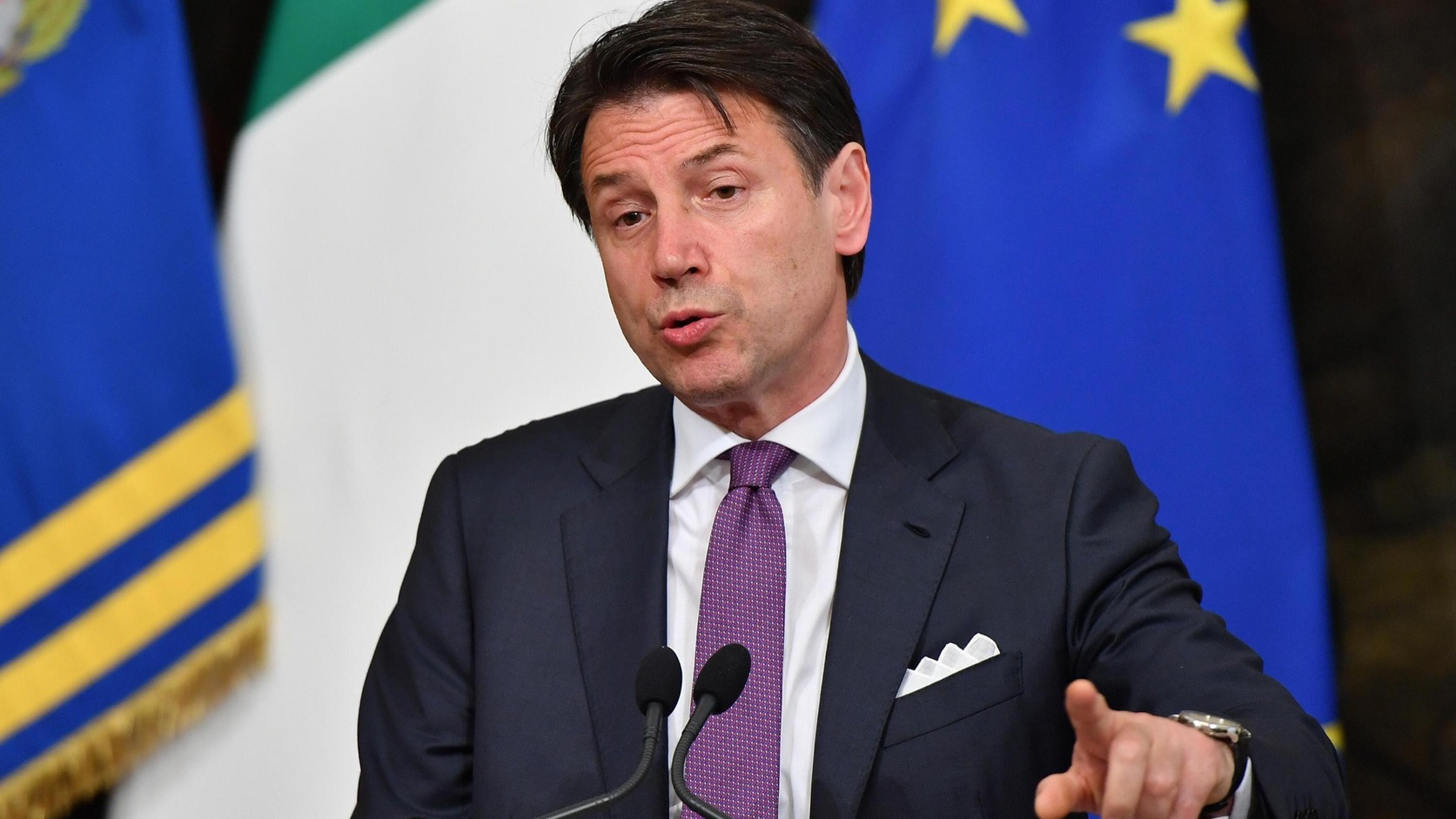Conte: Jelenleg tíz-tizenegy uniós tagállam ellenzi Timmermans jelölését