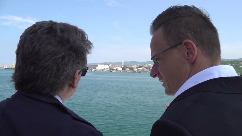 Szijjártó: A magyar tengeri kikötővel Magyarország erősödik