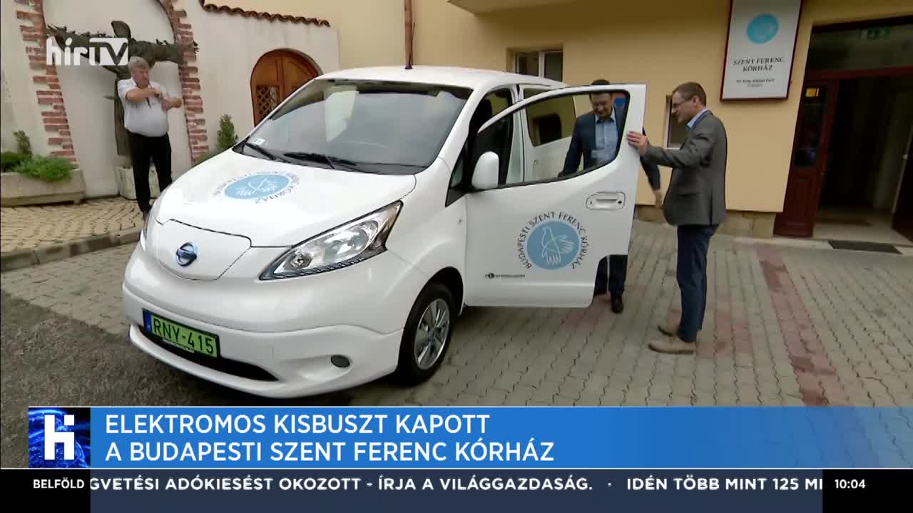 Elektromos kisbuszt kapott a Budapesti Szent Ferenc Kórház
