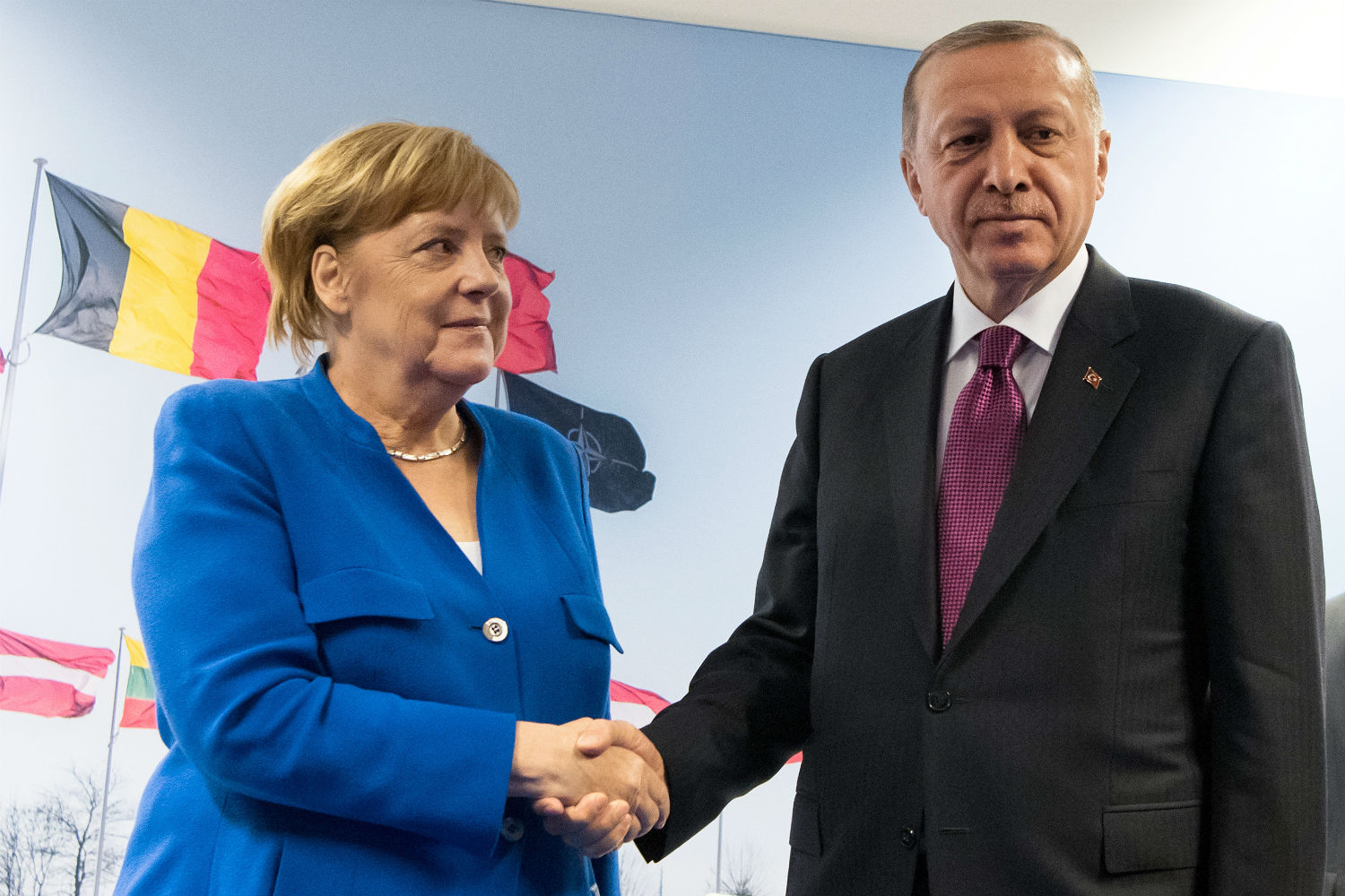 Merkel Erdogannal egyeztetett a menekültügyi válságról