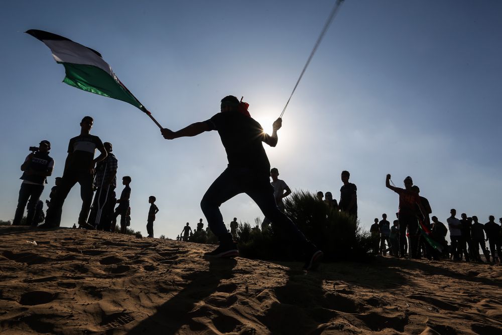 Harminc palesztin kapott lőtt sebet a gázai tüntetéseken