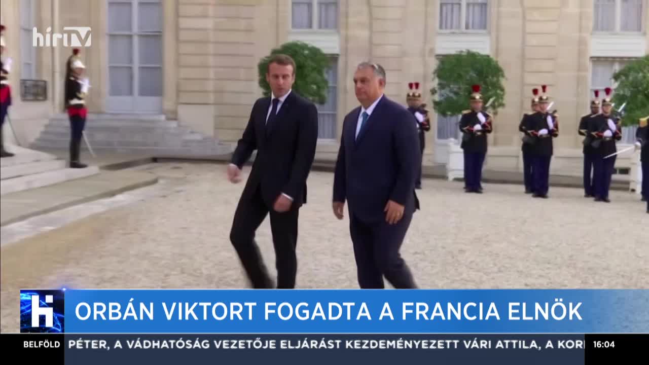 Orbán Viktort fogadta a francia elnök