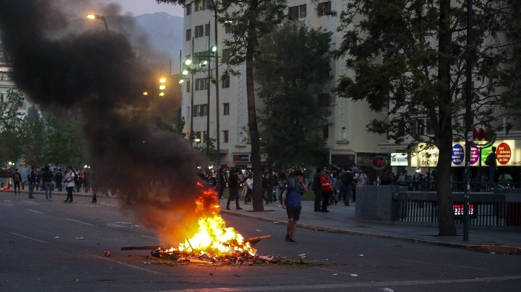 Többen meghaltak a chilei zavargásokban