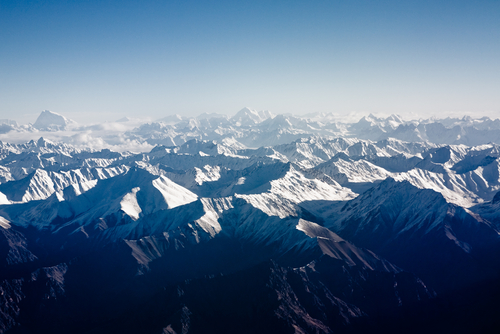 Hét hónap alatt hódította meg a világ 14 legmagasabb hegycsúcsát egy nepáli hegymászó