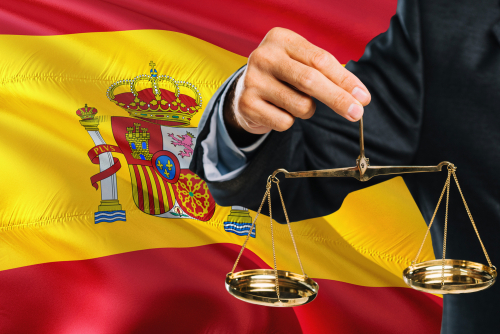 Spanyolországban ismét kormányalakítási patthelyzetet mutat az urnazárás után közölt országos felmérés