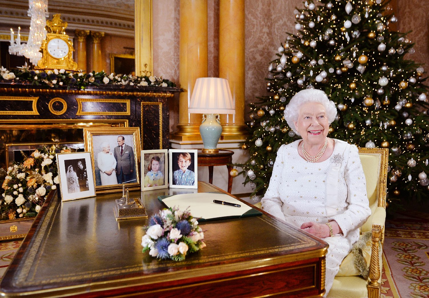 A megbékélés fontosságát hangsúlyozta karácsonyi üzenetében a brit uralkodó