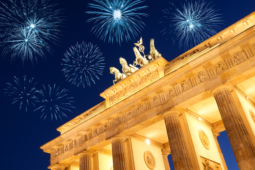 A németek egy része betiltaná, az ausztrálok tűzoltásra költenék az újévi tűzijátékozás árát