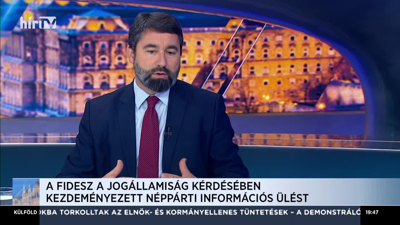 Hidvéghi Balázs: Egyelőre arra irányulnak az erőfeszítéseink, hogy az EPP-t erősítsük 