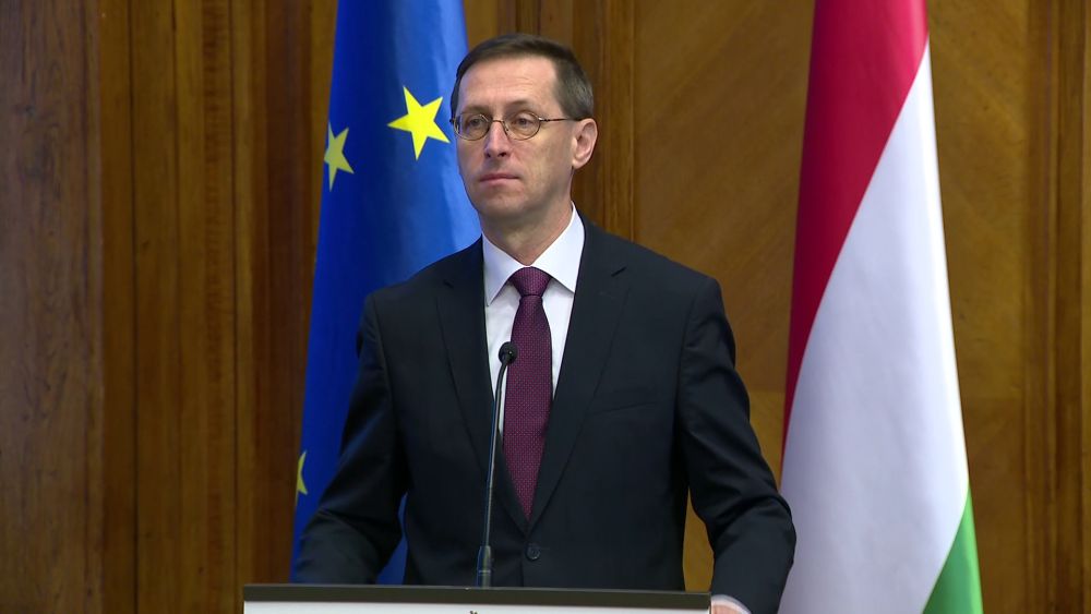 Varga Mihály: Egyelőre az országnak nem érdeke az euró bevezetése