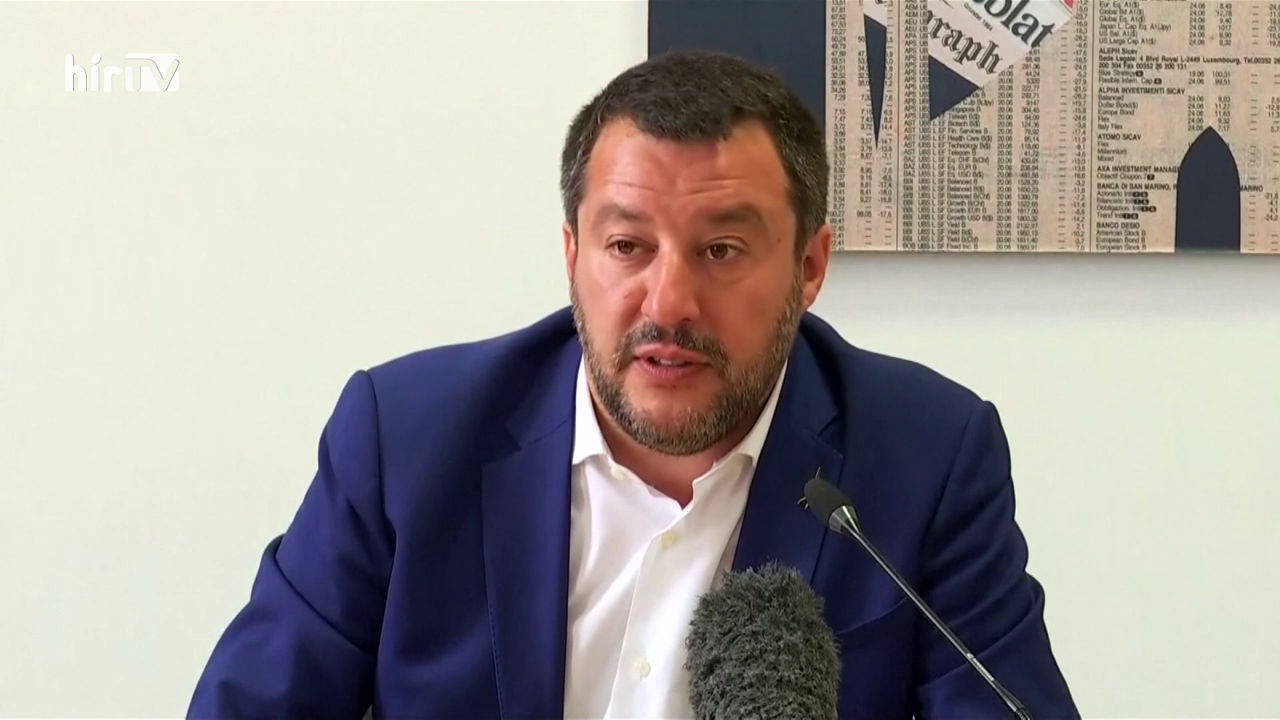 Főhős International: Salvini portré balról jobbra a Hír TV-ben