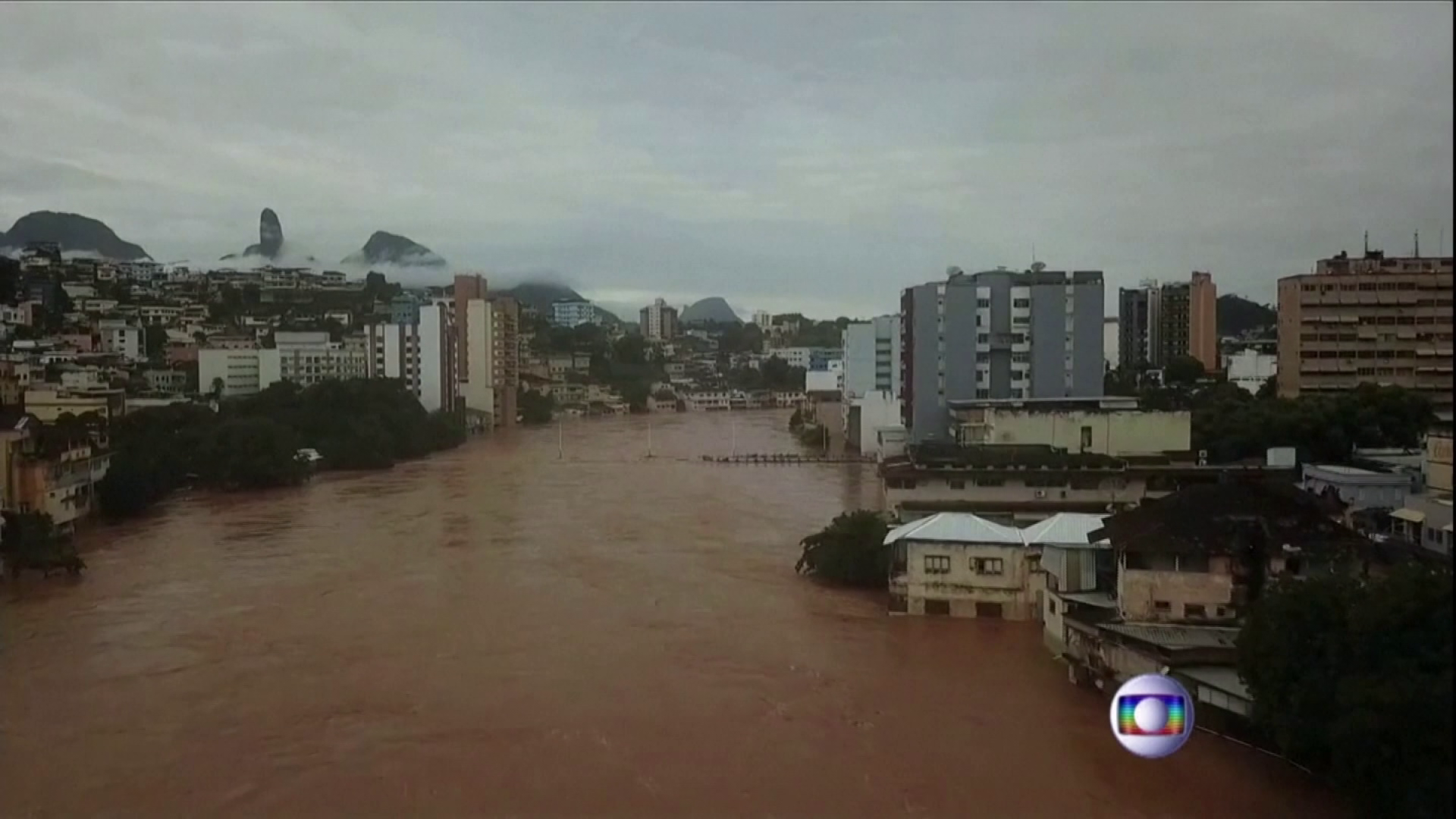 Árvizeket okozott a rekord mennyiségű eső Brazíliában 