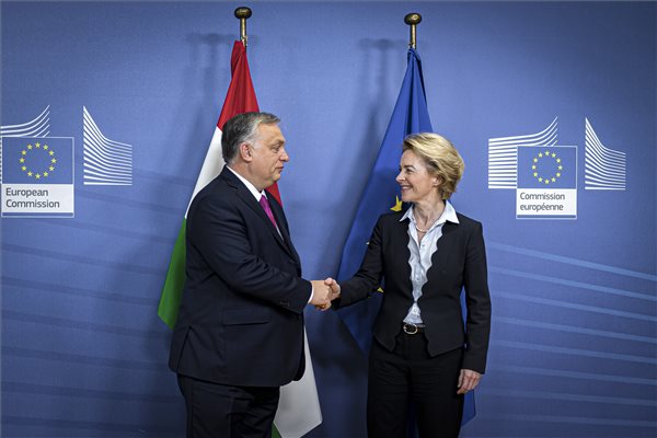 Az EU-pénzekről tárgyal Brüsszelben Orbán Viktor